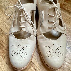 Stuart Weitzman Cutout Lace Up Oxfords Size 11